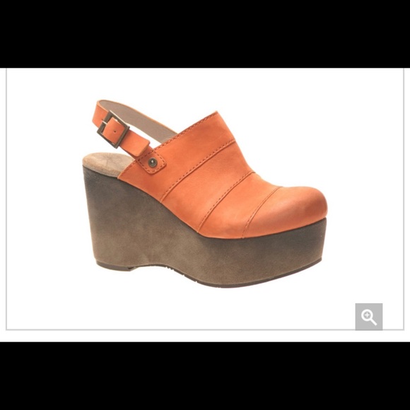 OTBT Shoes - OTBT Stockton Wedges, Women’s Sz 8.5